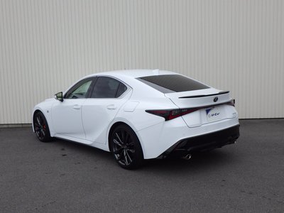 LEXUS IS - 9