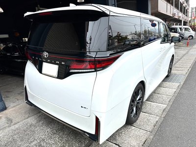 TOYOTA VELLFIRE - 9