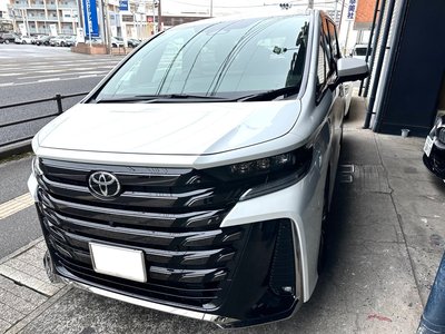 TOYOTA VELLFIRE - 2