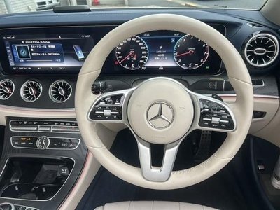 MERCEDES-BENZ E-CLASS - 9