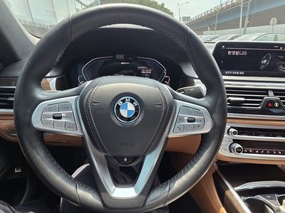 2021 BMW 7 SERIES 照片 8