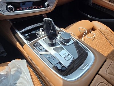 2021 BMW 7 SERIES 照片 9
