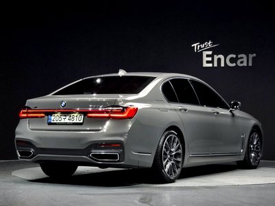 BMW 7 SERIES - 4