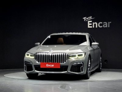 BMW 7 SERIES - 2