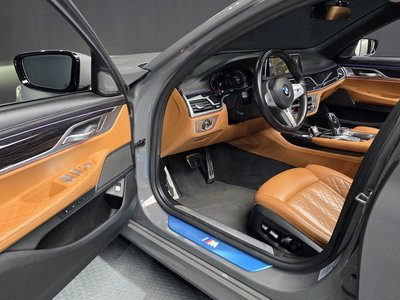 BMW 7 SERIES - 10