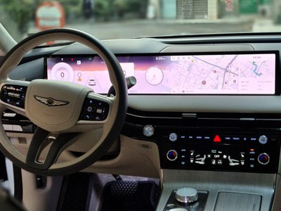 GENESIS G80 (RG3) - 8