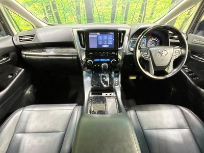 TOYOTA ALPHARD - 2