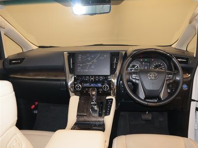 صورة 5 لـ 2022 Toyota ALPHARD
