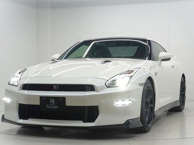 NISSAN GT-R - 3