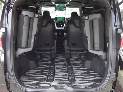 صورة مصغرة 11 لـ 2024 Toyota ALPHARD
