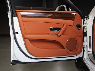 2015 Bentley FLYING SPUR — миниатюра 22