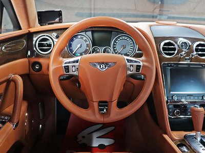2015 Bentley FLYING SPUR — миниатюра 25