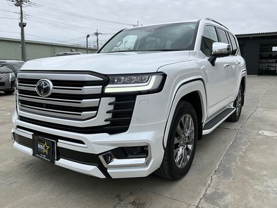 TOYOTA LAND CRUISER - 3