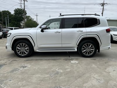 TOYOTA LAND CRUISER - 4