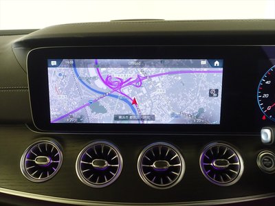 MERCEDES-BENZ E-CLASS - 8