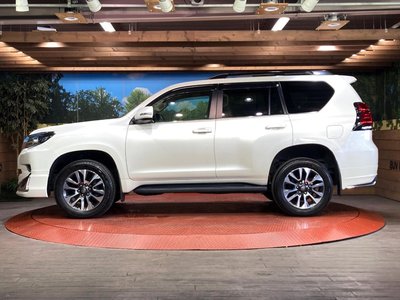 2023 Toyota LAND CRUISER PRADO 缩略图 29