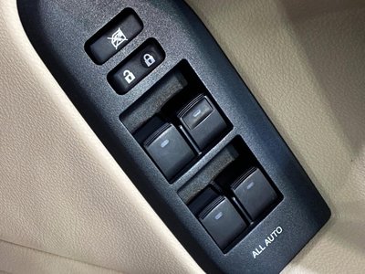 2023 Toyota LAND CRUISER PRADO 缩略图 40