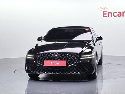 GENESIS G80 (RG3) - 2