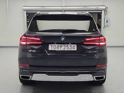 2021 BMW X5 photo 2