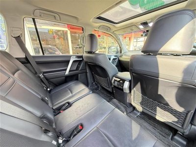 TOYOTA LAND CRUISER PRADO - 8