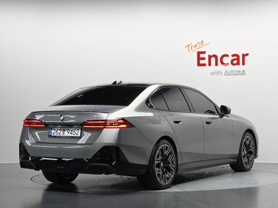 BMW 5 SERIES - 5
