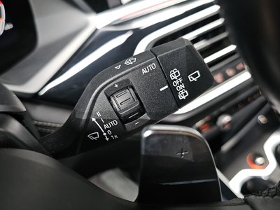 2021 BMW X7 thumbnail 36