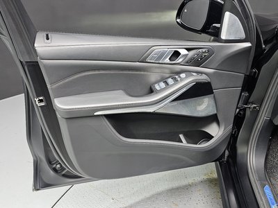 2021 BMW X7 thumbnail 14