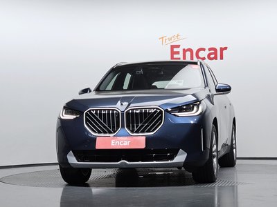 2025 BMW X3 照片 2