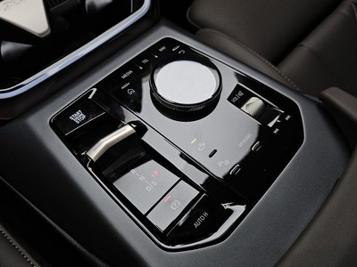 2025 BMW X3 thumbnail 12