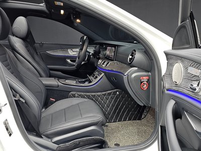 MERCEDES-BENZ E-CLASS - 10