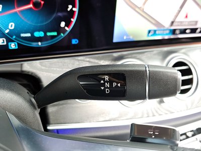 MERCEDES-BENZ E-CLASS - 9