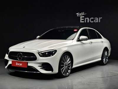 MERCEDES-BENZ E-CLASS - 1