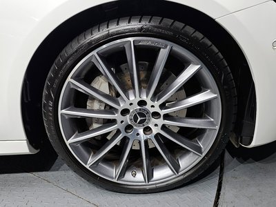 MERCEDES-BENZ E-CLASS - 6