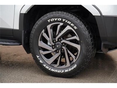 TOYOTA LAND CRUISER 250 - 6