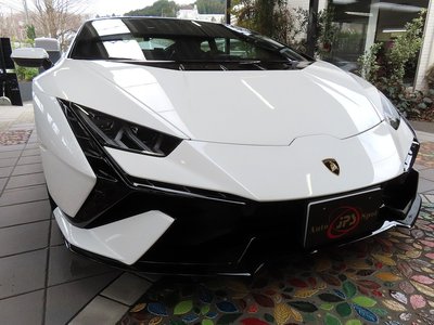 LAMBORGHINI HURACAN - 1