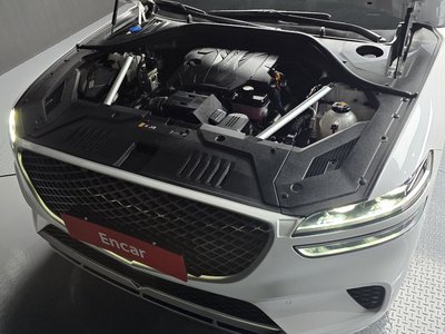 2021 Genesis GV70 photo 7