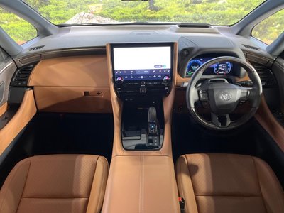 TOYOTA VELLFIRE - 2