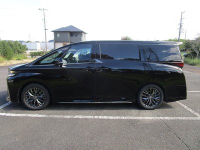 TOYOTA VELLFIRE - 9