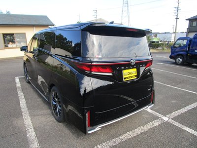 TOYOTA VELLFIRE - 10