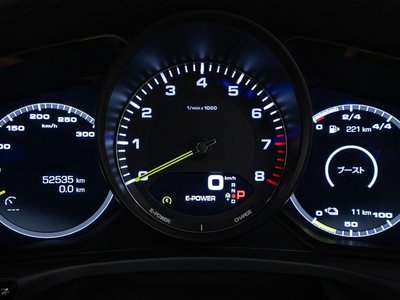 صورة مصغرة 59 لـ 2018 Porsche PANAMERA