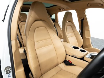 PORSCHE PANAMERA - 9