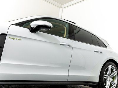 صورة مصغرة 14 لـ 2018 Porsche PANAMERA