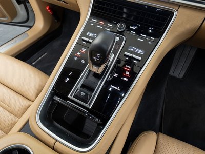 صورة مصغرة 65 لـ 2018 Porsche PANAMERA