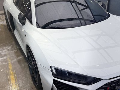 AUDI R8 - 5