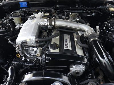 NISSAN SKYLINE COUPE - 6