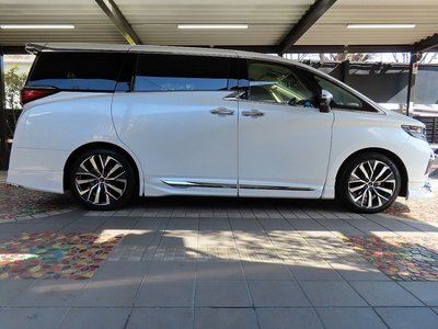 TOYOTA ALPHARD - 4