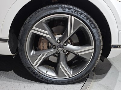 GENESIS GV80 - 8