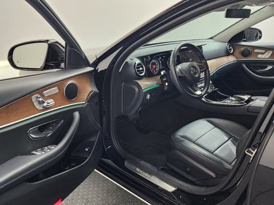 MERCEDES-BENZ E-CLASS - 10