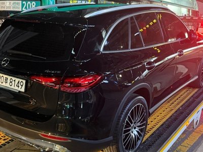 MERCEDES-BENZ GLC - 3