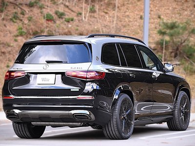 MERCEDES-BENZ GLS - 7
